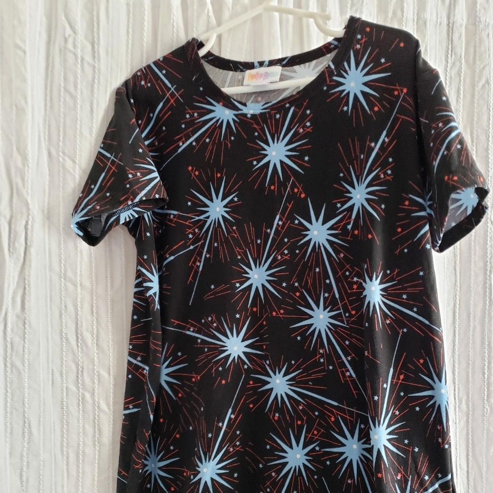 LuLaRoe Patriotic Gracie Tee, sz8